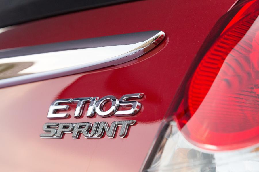 Логотип Toyota Etios Hatchback Sprint 2017 года  (ZA) (фото 13 из 33)